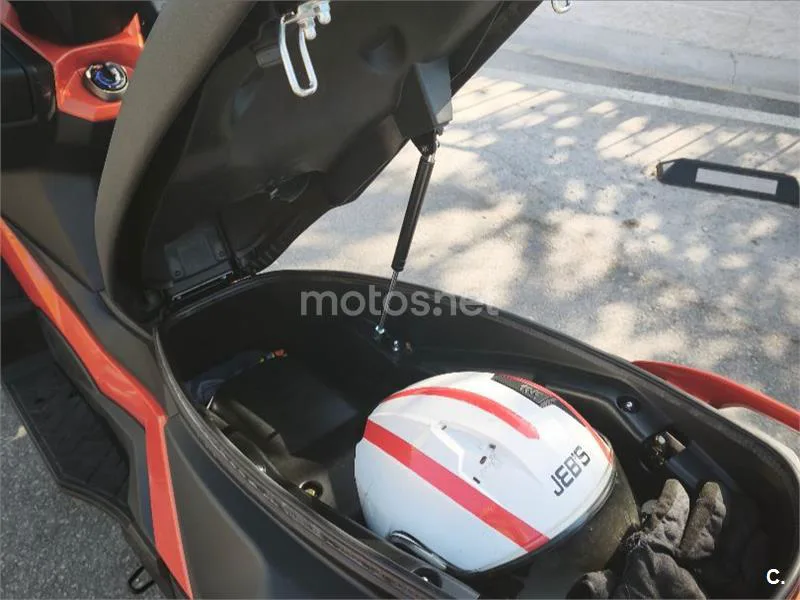 Kymco DTX 125 - Vista 9