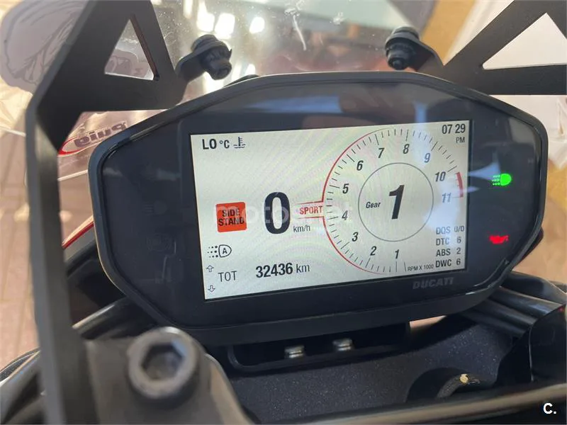 Ducati Hypermotard - Vista 6