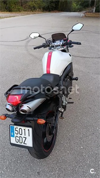 Yamaha FZ6 S2 - Vista 3