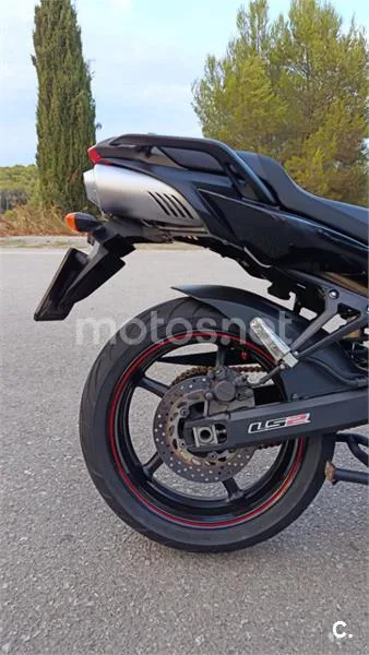 Yamaha FZ6 S2 - Vista 4