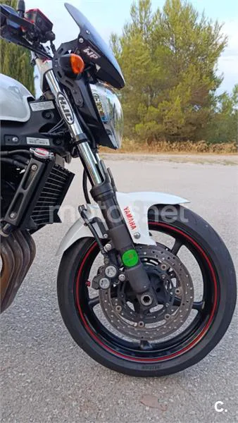 Yamaha FZ6 S2 - Vista 6