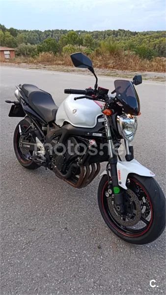 Yamaha FZ6 S2 - Vista 10