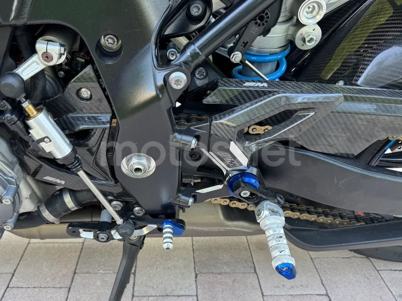 BMW M 1000 R - Vista 5
