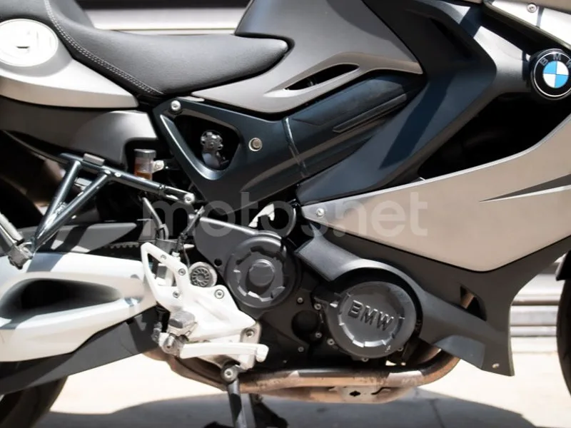 BMW F 800 GT - Vista 5