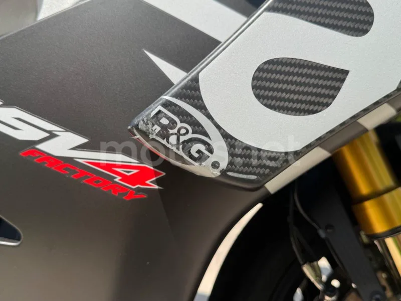 Aprilia RSV4 - Vista 20