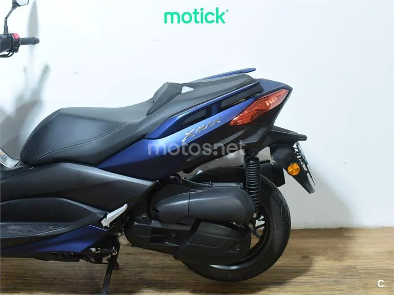 Yamaha XMAX 125 - Vista 9