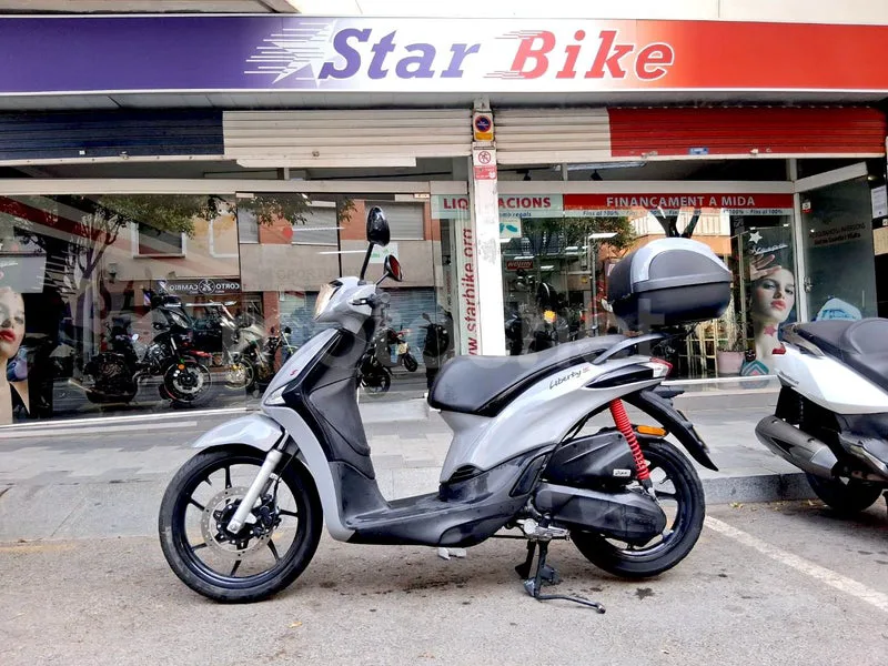 Piaggio Liberty S 50 1770 € 2022 Barcelona - 1