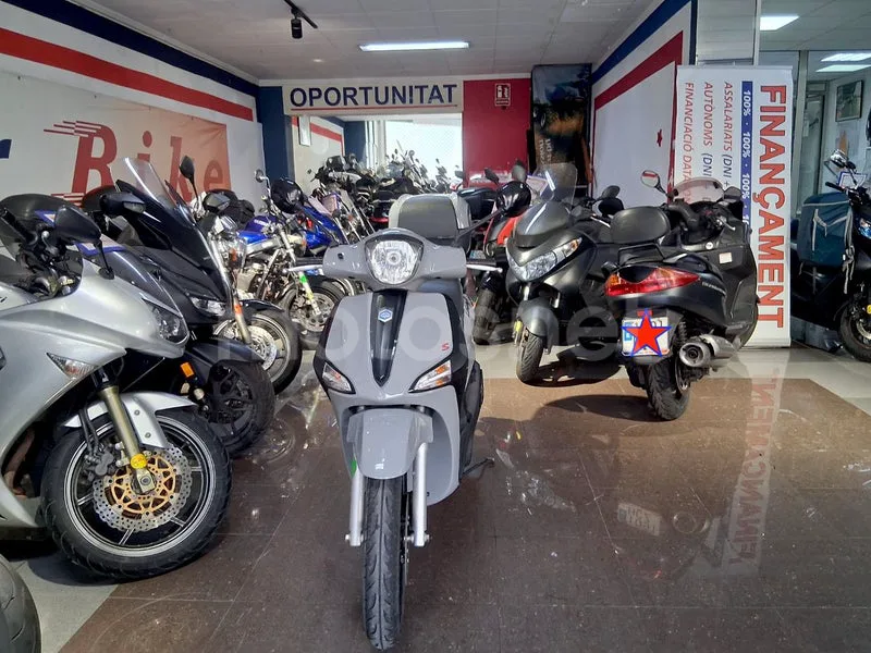 Piaggio Liberty S 50 - Vista 4