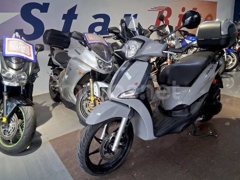 Piaggio Liberty S 50 - Vista 6