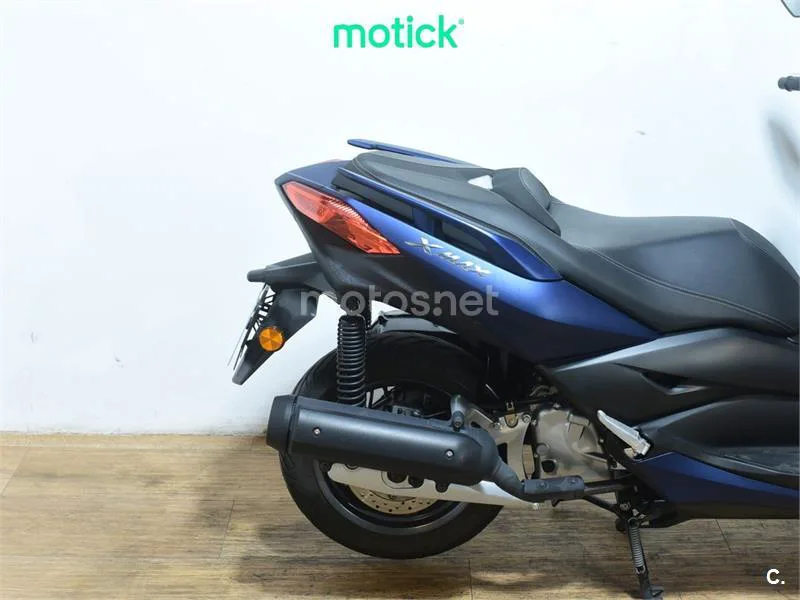 Yamaha XMAX 125 - Vista 3