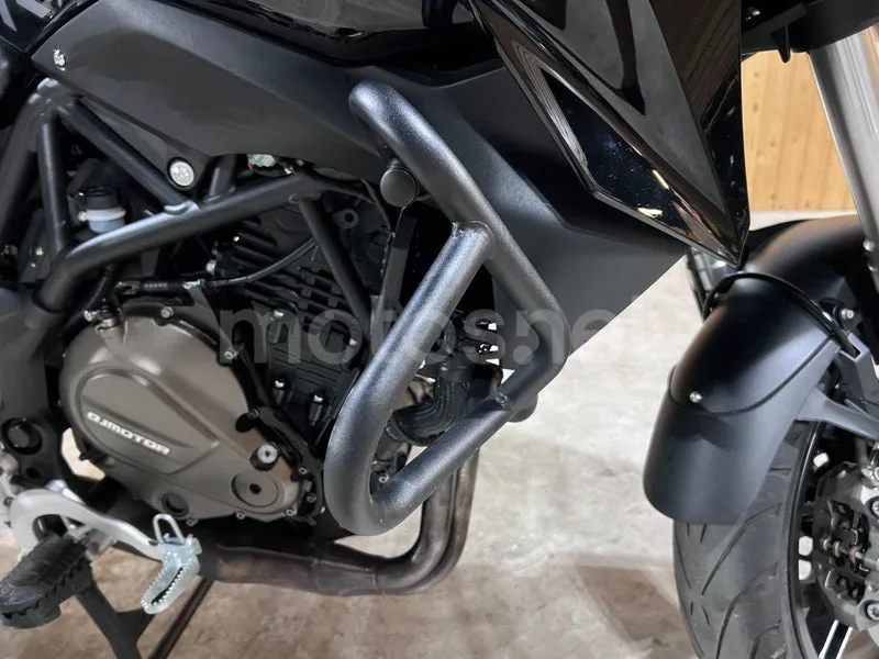 QJ Motor SRT 700 - Vista 22