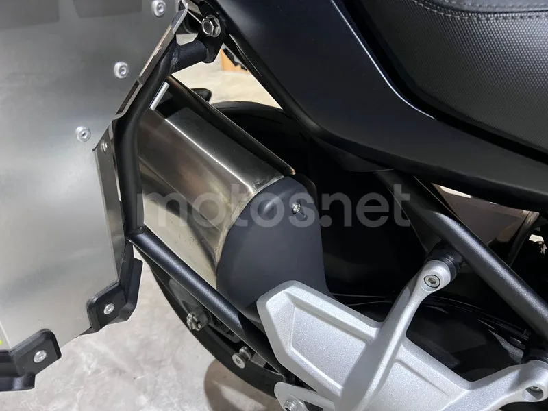 QJ Motor SRT 700 - Vista 33