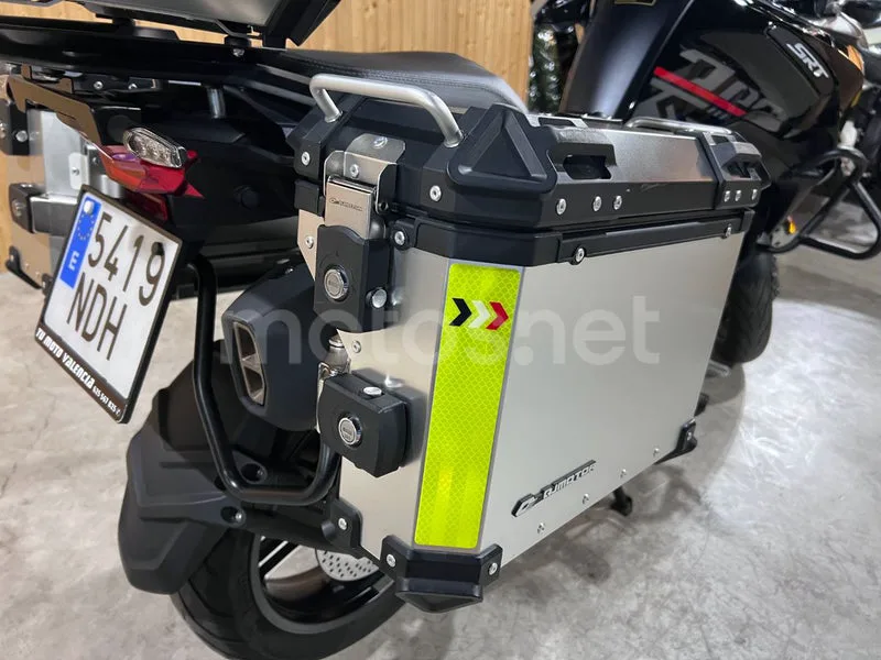 QJ Motor SRT 700 - Vista 36