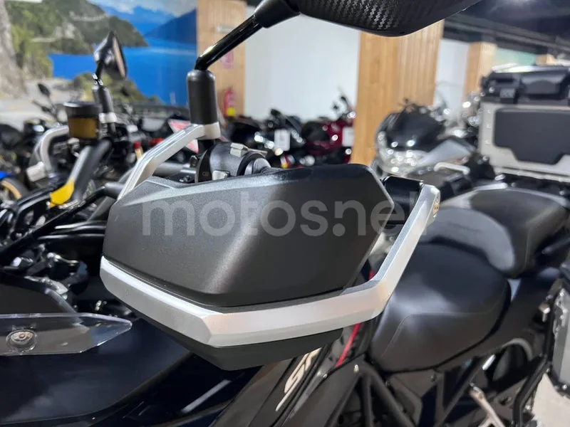 QJ Motor SRT 700 - Vista 51