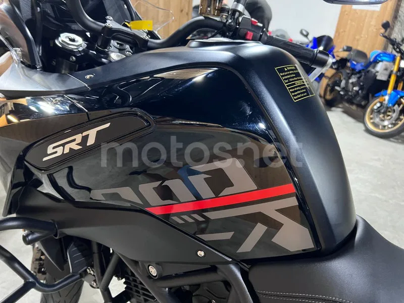 QJ Motor SRT 700 - Vista 54