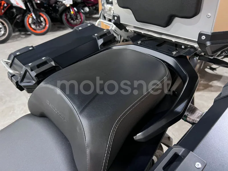 QJ Motor SRT 700 - Vista 61