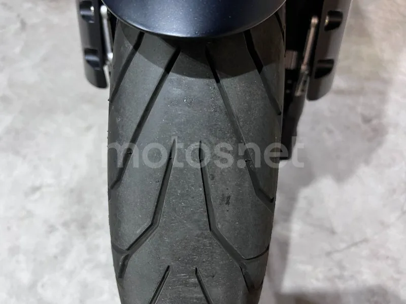 QJ Motor SRT 700 - Vista 10