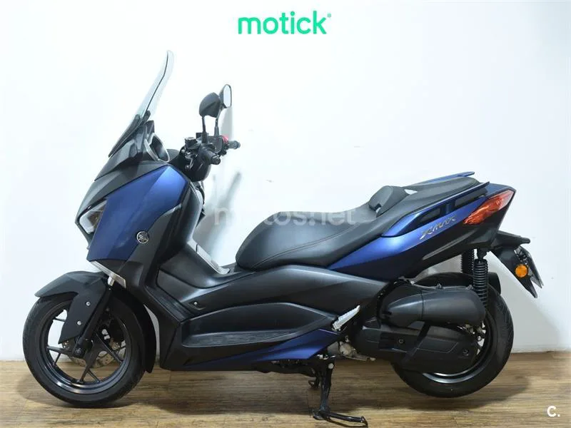 Yamaha XMAX 125 - Vista 7