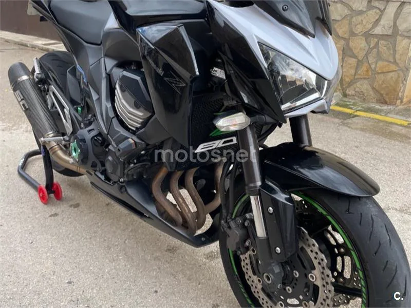 Kawasaki Z800 - Vista 5