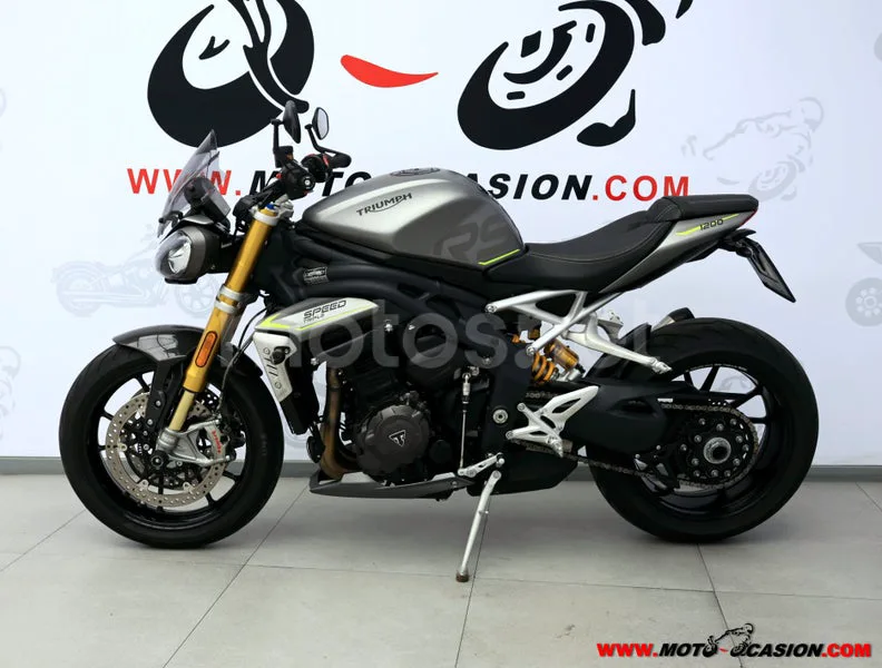 Triumph Speed Triple - Vista 7
