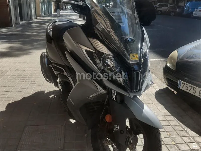 Kymco Super Dink 350 2800 € 2020 Valencia - 1