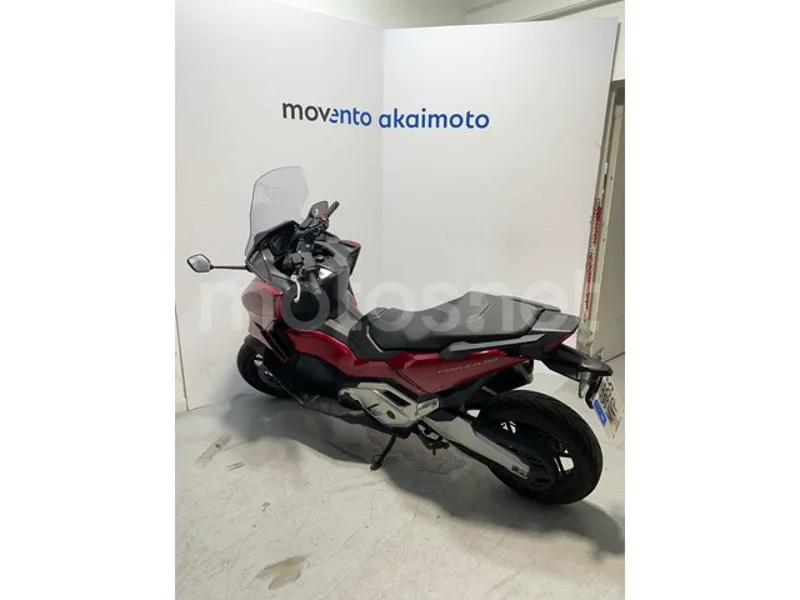 Honda Forza 750 - Vista 8