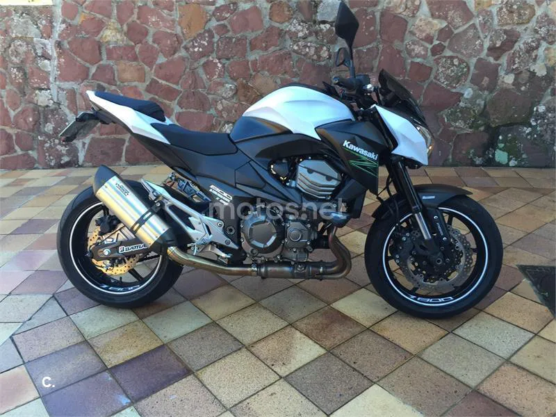 Kawasaki Z800 - Vista 5
