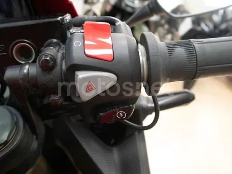Honda CBR500R - Vista 7