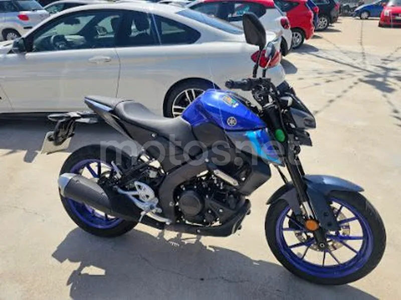 Yamaha MT-125 - Vista 3