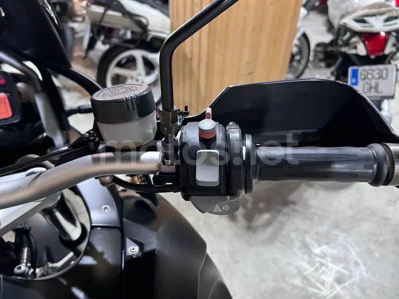 BMW R 1200 GS Adventure - Vista 85