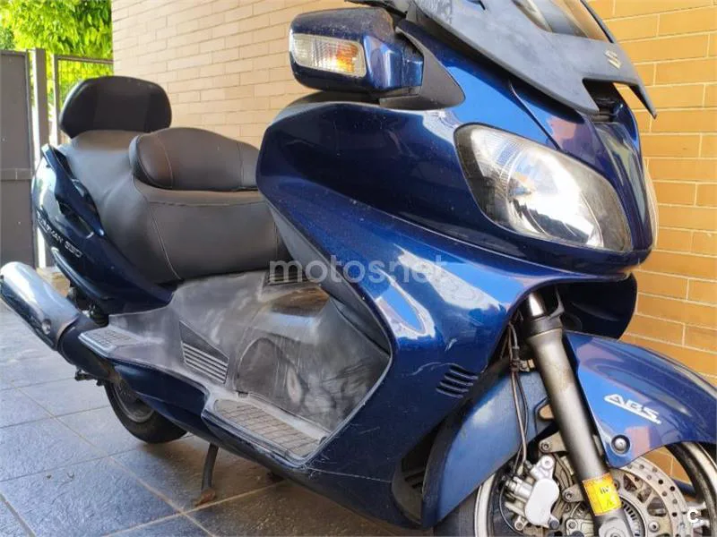 Suzuki Burgman 650 Executive 1500 € 2006 Sevilla - 1