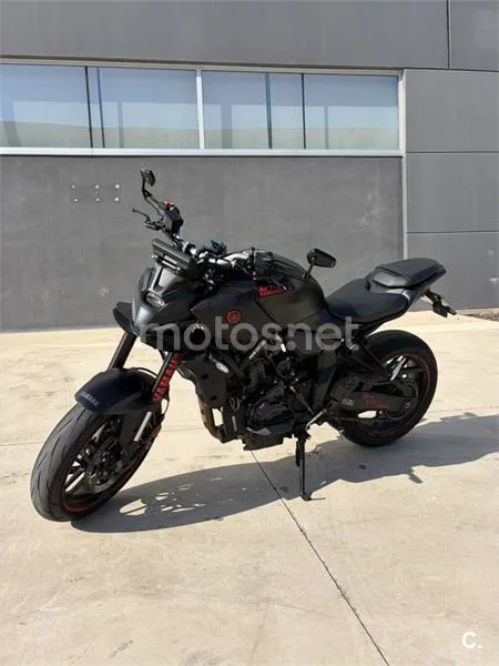 Yamaha MT-07 - Vista 3