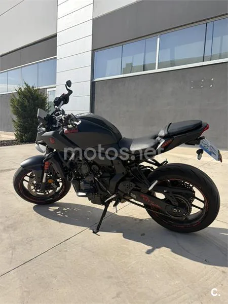 Yamaha MT-07 - Vista 5