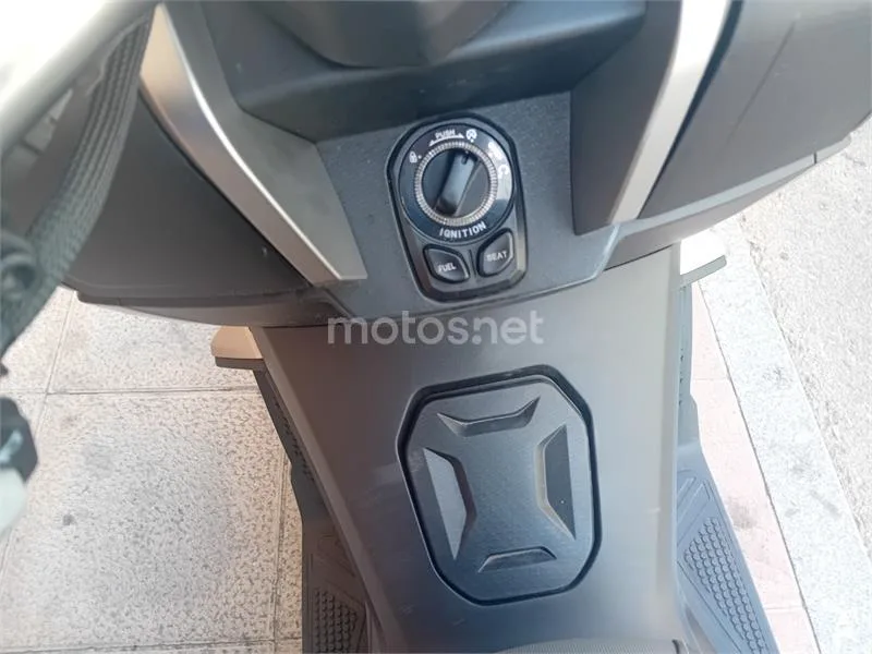 QJ Motor ATR 125 - Vista 11