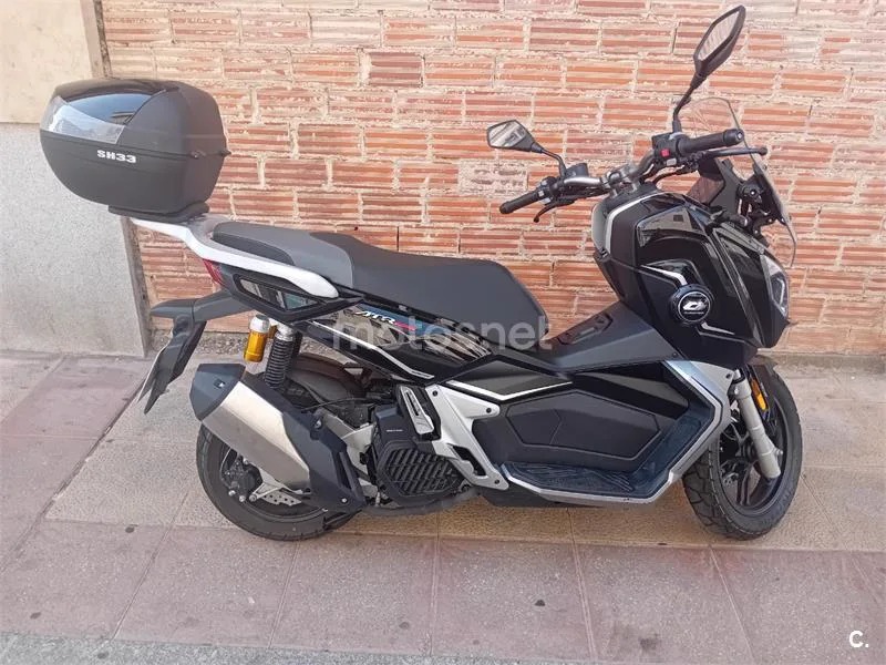 QJ Motor ATR 125 - Vista 15