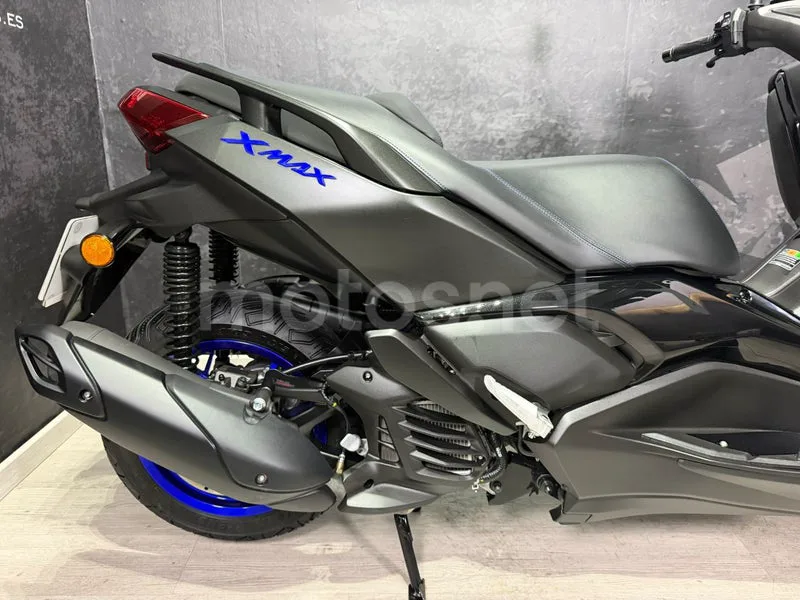 Yamaha XMAX 125 - Vista 12
