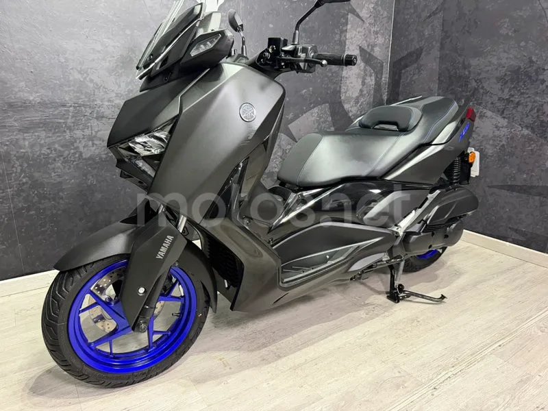 Yamaha XMAX 125 - Vista 7