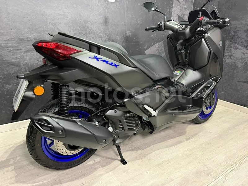 Yamaha XMAX 125 - Vista 8