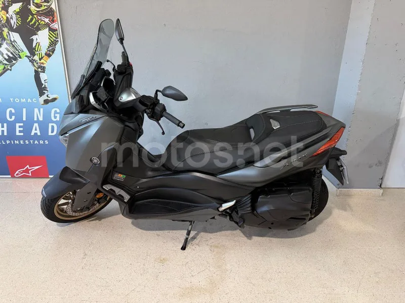 Yamaha XMAX 400 - Vista 7