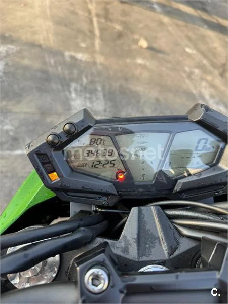 Kawasaki Z800 - Vista 4