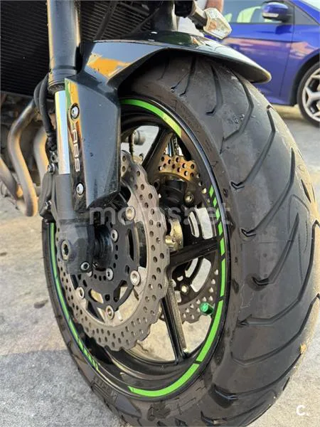 Kawasaki Z800 - Vista 5