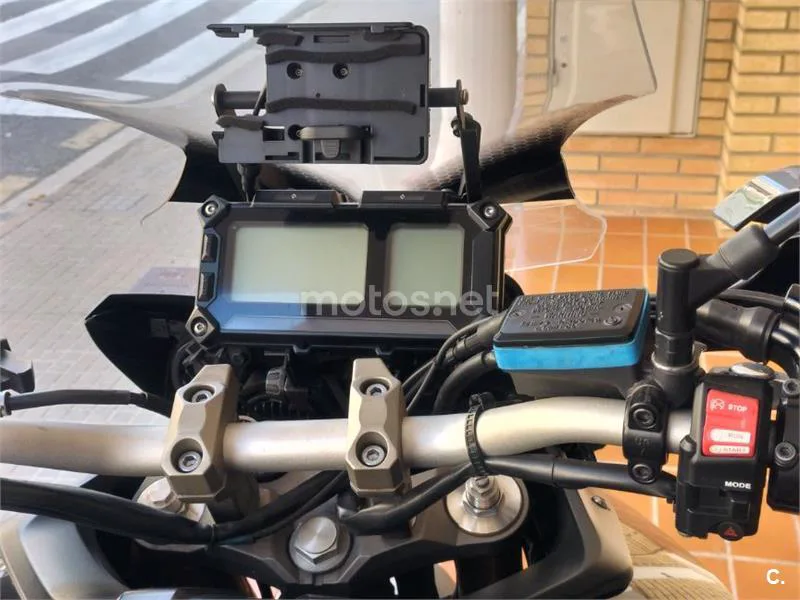 Yamaha MT-09 Tracer - Vista 13