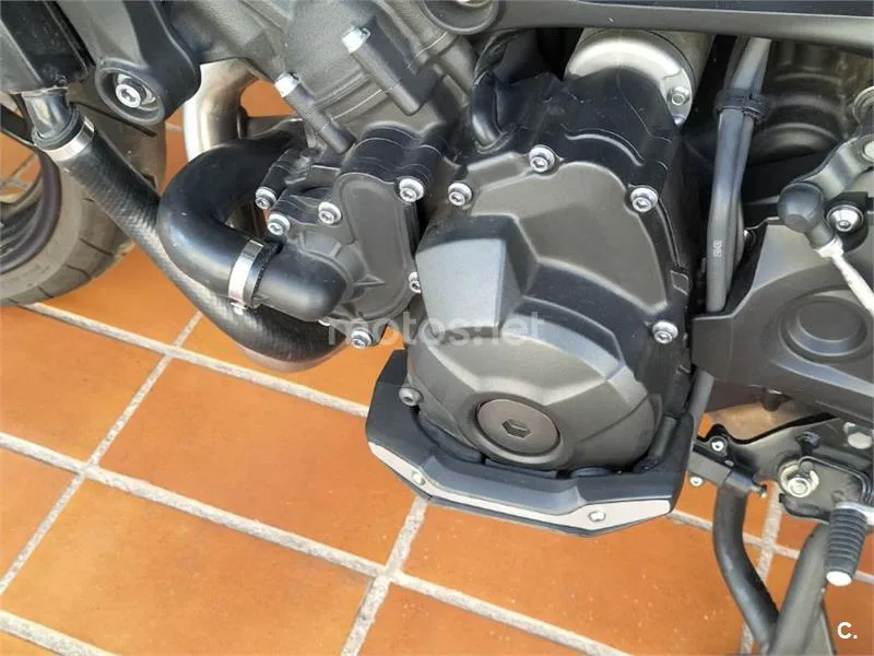 Yamaha MT-09 Tracer - Vista 5