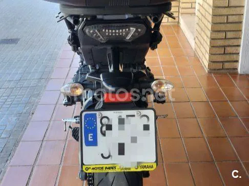 Yamaha MT-09 Tracer - Vista 8