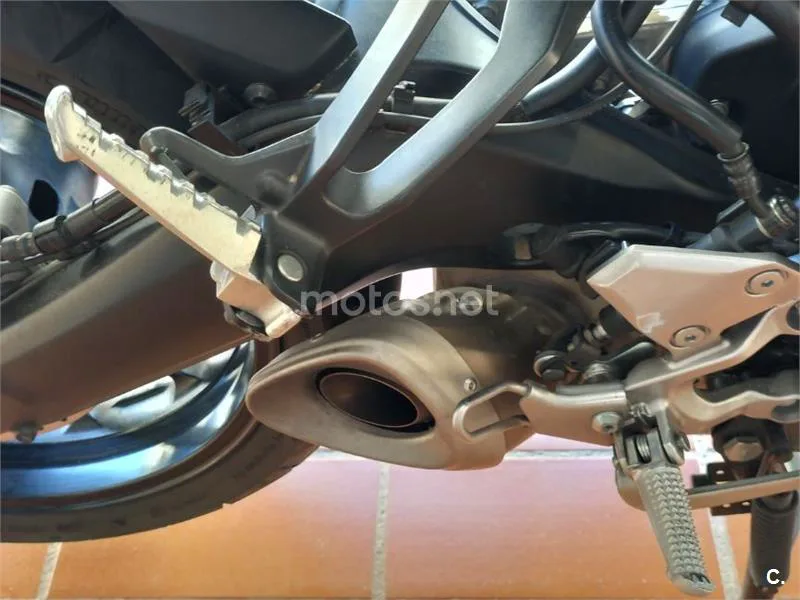 Yamaha MT-09 Tracer - Vista 9