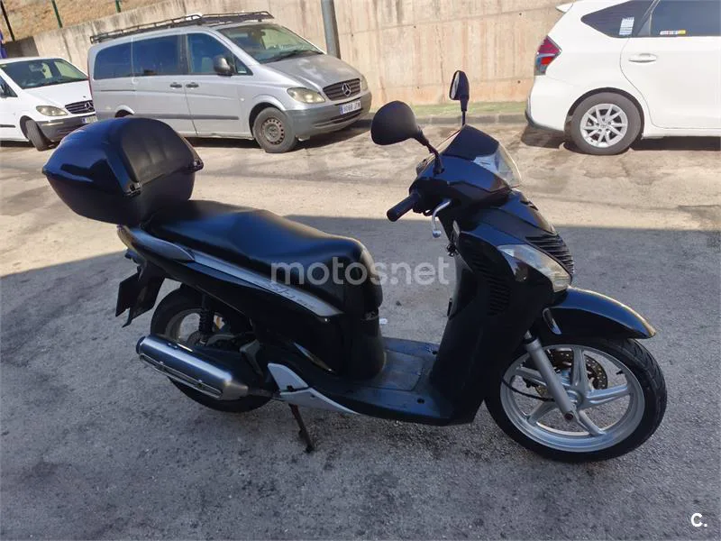 Honda SH125i - Vista 3