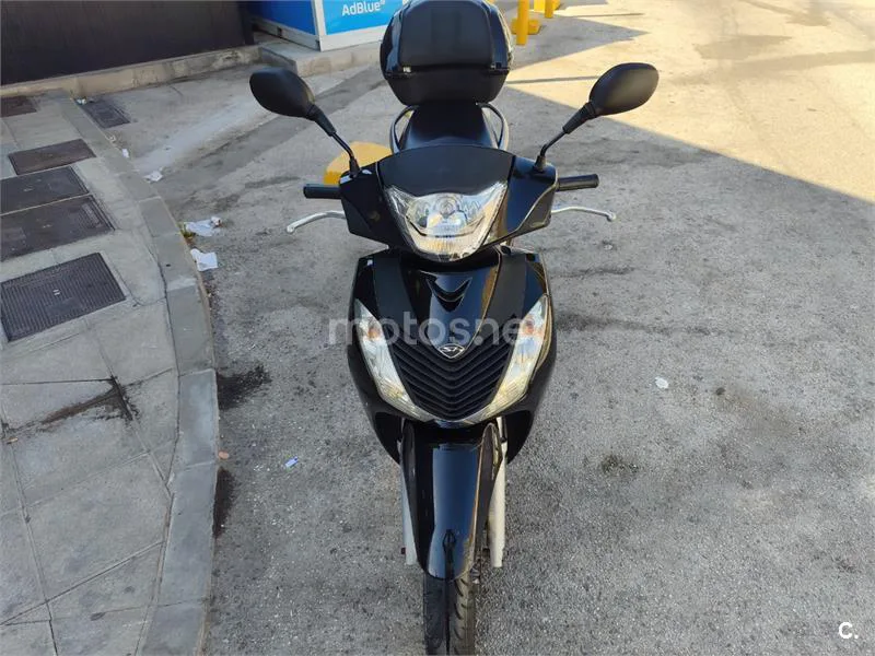 Honda SH125i - Vista 4