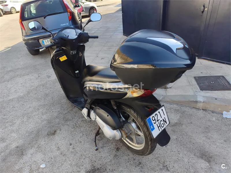 Honda SH125i - Vista 7