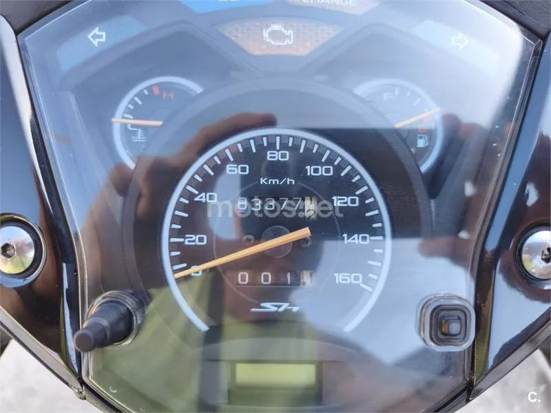 Honda SH125i - Vista 9