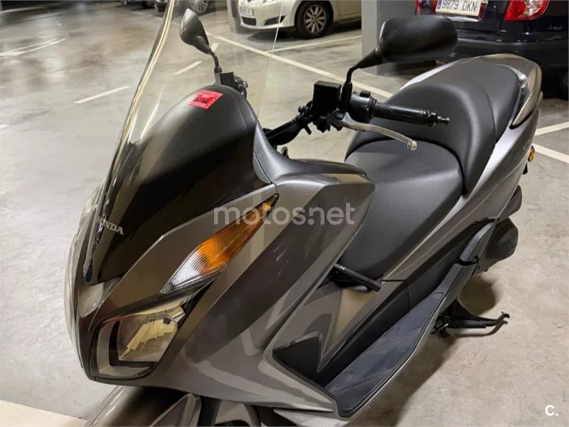 Honda Forza 300 1800 € 2015 Bizkaia - 1
